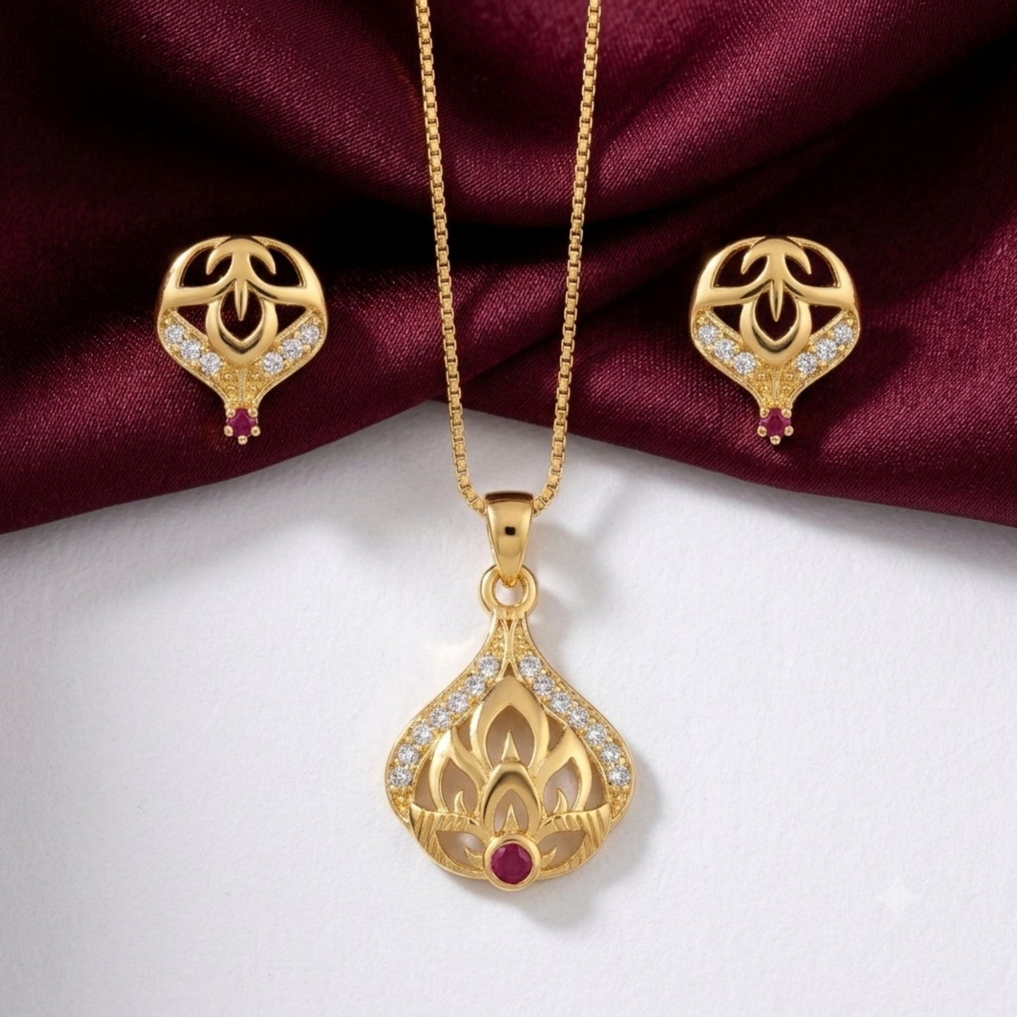 Chain Pendant Set – Gold-Plated Indian Jewellery for Women